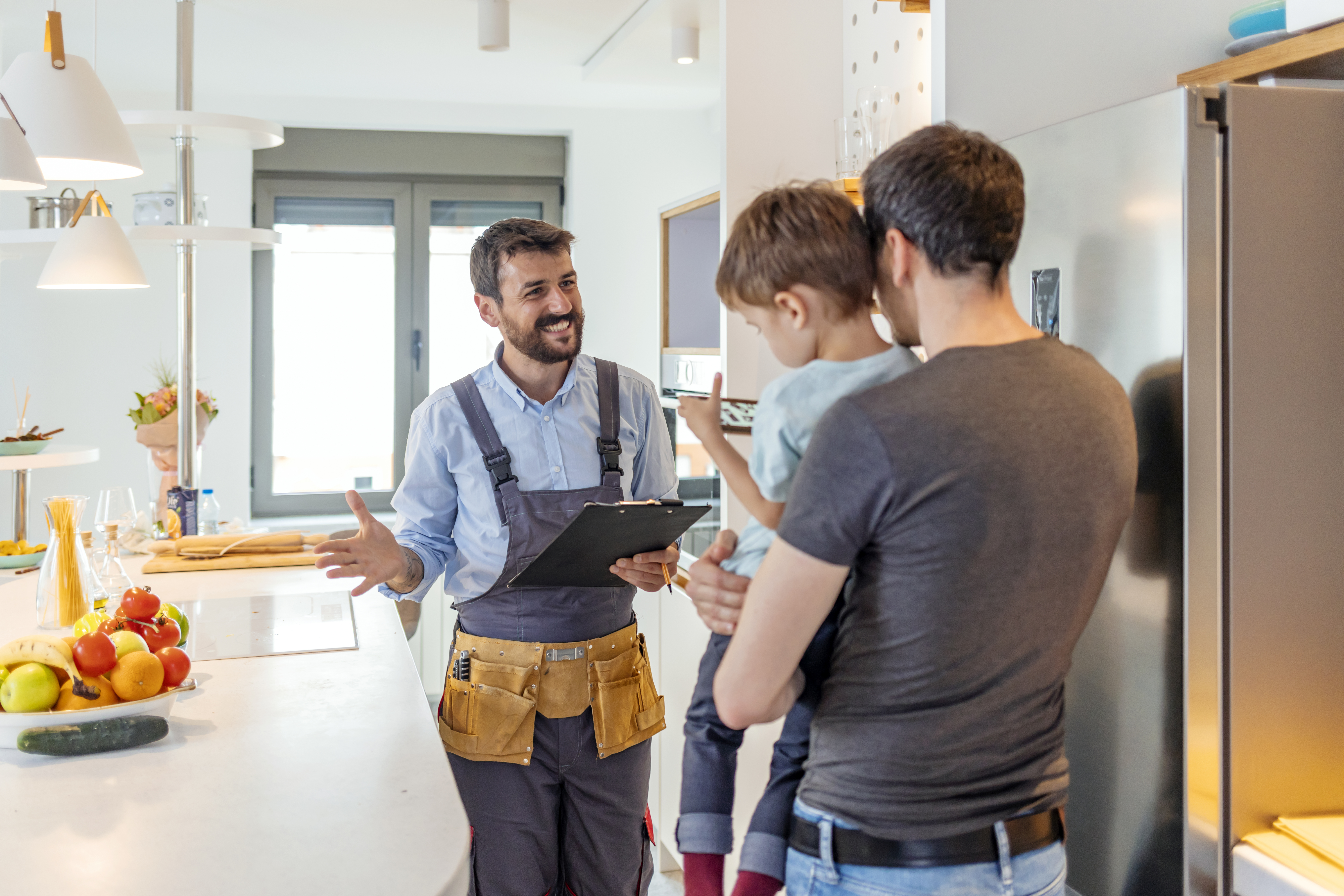 Contractor working with clients